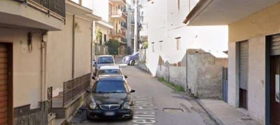 4 rooms Apartment in San Giuseppe Vesuviano, Italy No. 10218 2