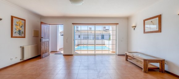 3 bedrooms Townhouse in Luz, Portugal No. 352293 20