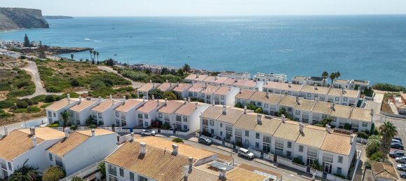 3 bedrooms Townhouse in Luz, Portugal No. 352293 26