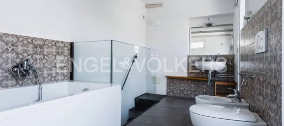 Дом с 6 комнатами в Катания, Италия № 36842 26