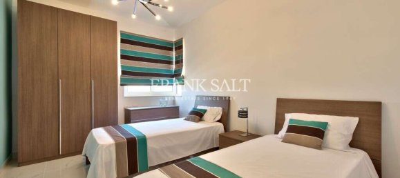 Пентхаус с 3 спальнями в Сент-Джулианс, Мальта № 9825 7