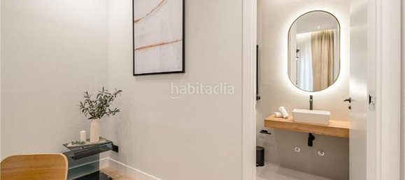 2 bedrooms Apartment in Madrid, Spain No. 93840 22