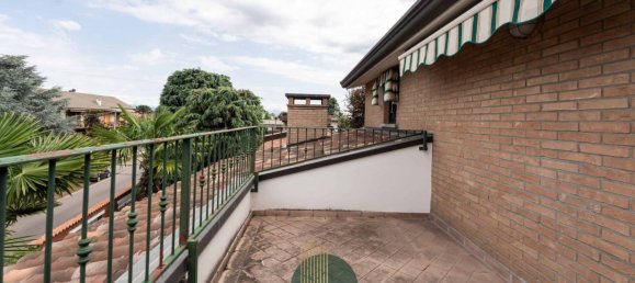 7 bedrooms Villa in Uboldo, Italy No. 314108 31