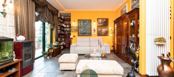 7 bedrooms Villa in Uboldo, Italy No. 314108 3