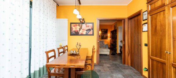 7 bedrooms Villa in Uboldo, Italy No. 314108 12