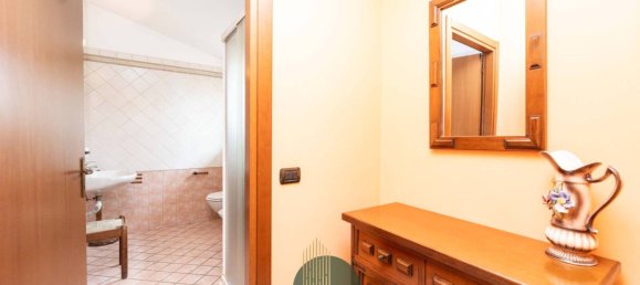 7 bedrooms Villa in Uboldo, Italy No. 314108 38