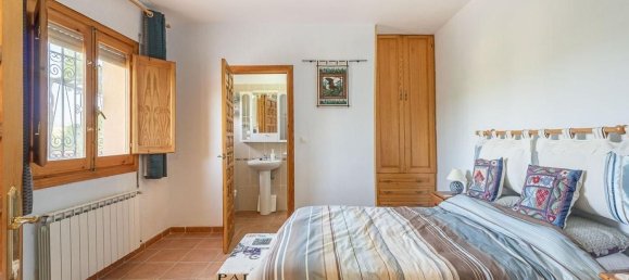 4 bedrooms House in Caniles, Spain No. 150807 30