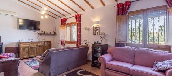 4 bedrooms House in Caniles, Spain No. 150807 3