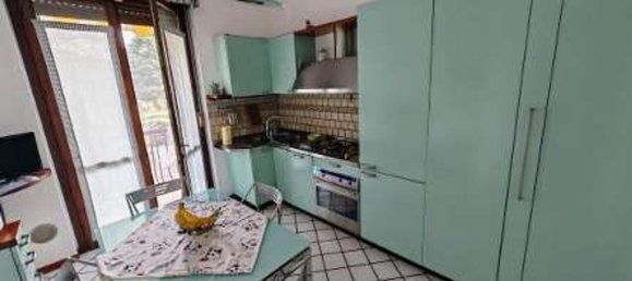 Квартира с 5 комнатами в Нервьяно, Италия № 5869 17