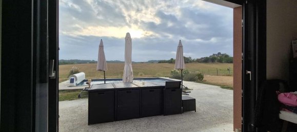 3 bedrooms House in Aveyron, France No. 321389 12