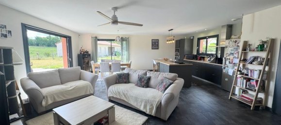 3 bedrooms House in Aveyron, France No. 321389 5