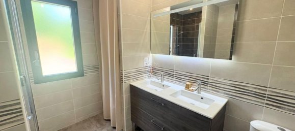 3 bedrooms House in Aveyron, France No. 321389 9