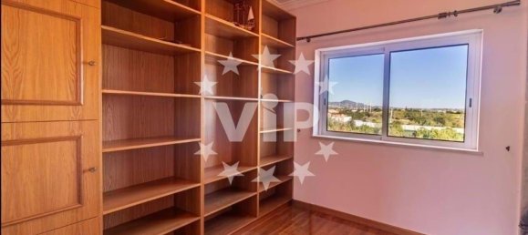 4 Schlafzimmer Haus in Faro, Portugal, Nr. 122323 15