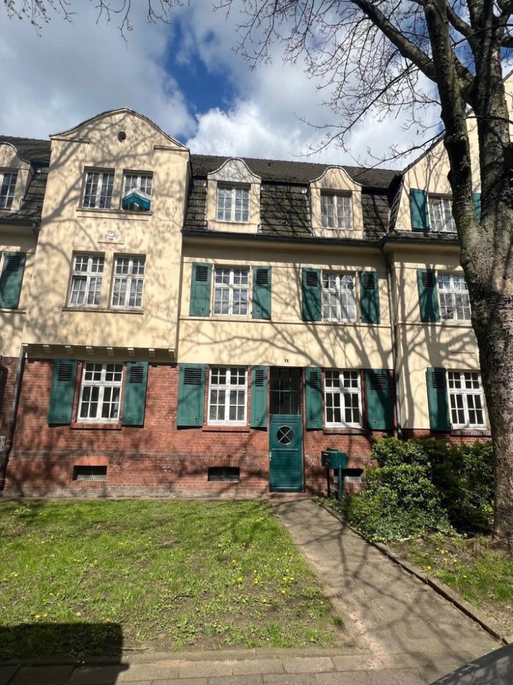 Apartamento de 2 habitaciónes en Duisburg, Germany No. 47433