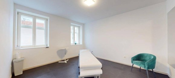 67m² Office in Vienna, Austria No. 39423 2