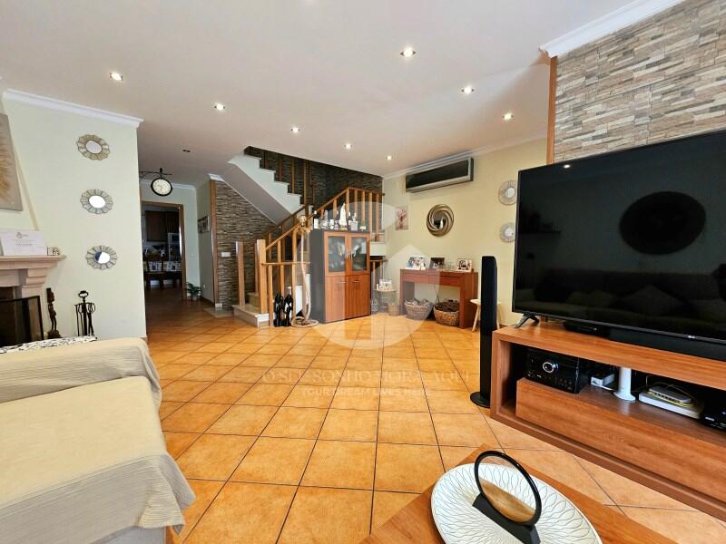 3 bedrooms Villa in Quelfes, Portugal No. 278842