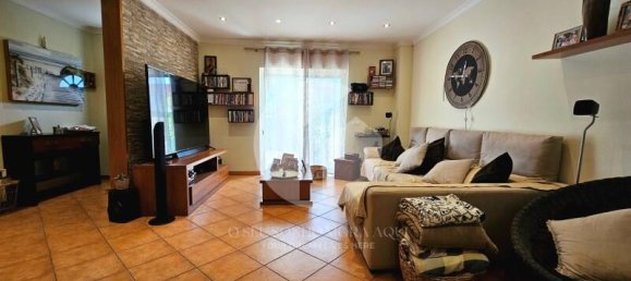 3 bedrooms Villa in Quelfes, Portugal No. 278842 2