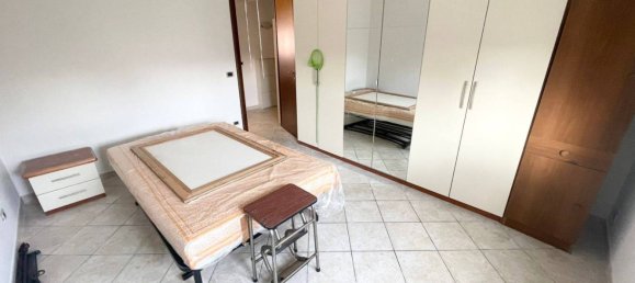 4 bedrooms Apartment in Rome, Italy No. 337899 7