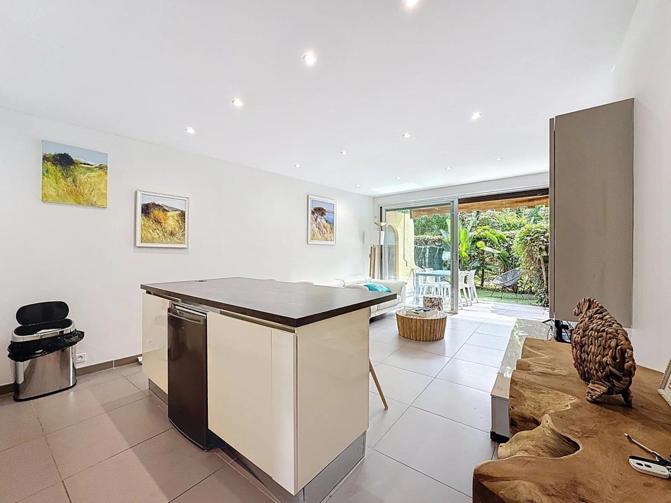 Квартира с 3 комнатами в Ле Канне, Франция № 299791