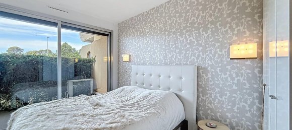 Квартира с 3 комнатами в Ле Канне, Франция № 299791 2