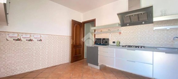 Apartamento de 2 dormitorios en Bollate, Italy No. 371722 18