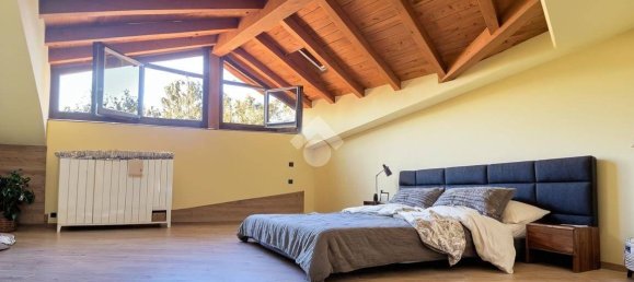 Apartamento de 2 dormitorios en Bollate, Italy No. 371722 3