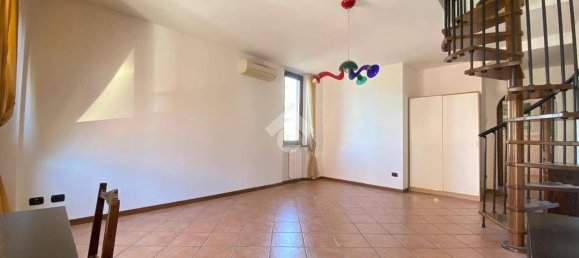 Apartamento de 2 dormitorios en Bollate, Italy No. 371722 10