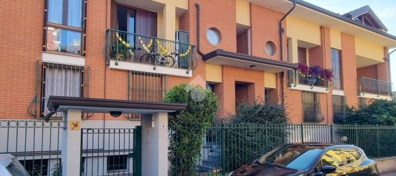 Apartamento de 2 dormitorios en Bollate, Italy No. 371722 31