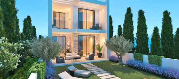 4 bedrooms Villa in Chloraka, Cyprus No. 6298 3