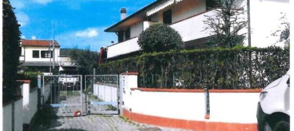 Apartamento de 6 dormitorios en Cascina, Italy No. 199578 5