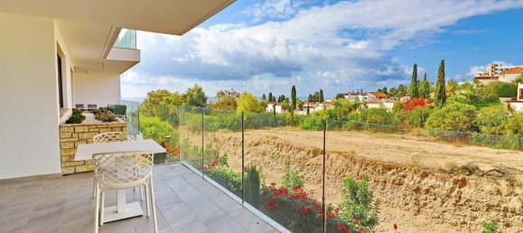 2 bedrooms Apartment in Coral Bay, Cyprus No. 21843 4