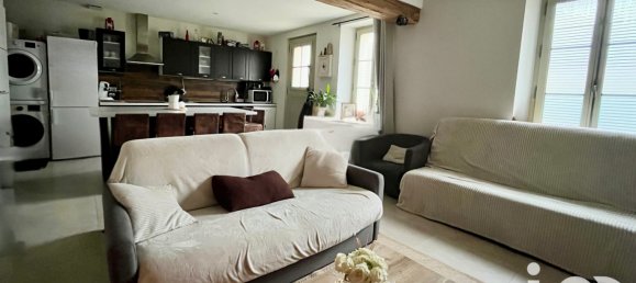 2 bedrooms House in Ferrieres-en-Gatinais, France No. 230931 3