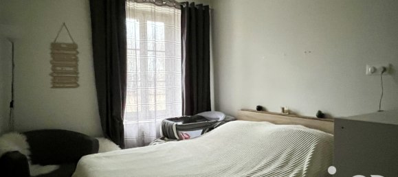 2 bedrooms House in Ferrieres-en-Gatinais, France No. 230931 5