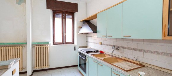 Дом с 5 спальнями в Ривольта д’Адда, Италия № 70805 41