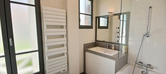 5 chambres Maison à Suresnes, France No. 170335 11