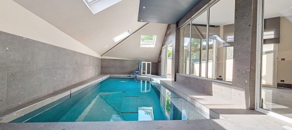 Дом с 6 спальнями в Шомон, Франция № 74689 2