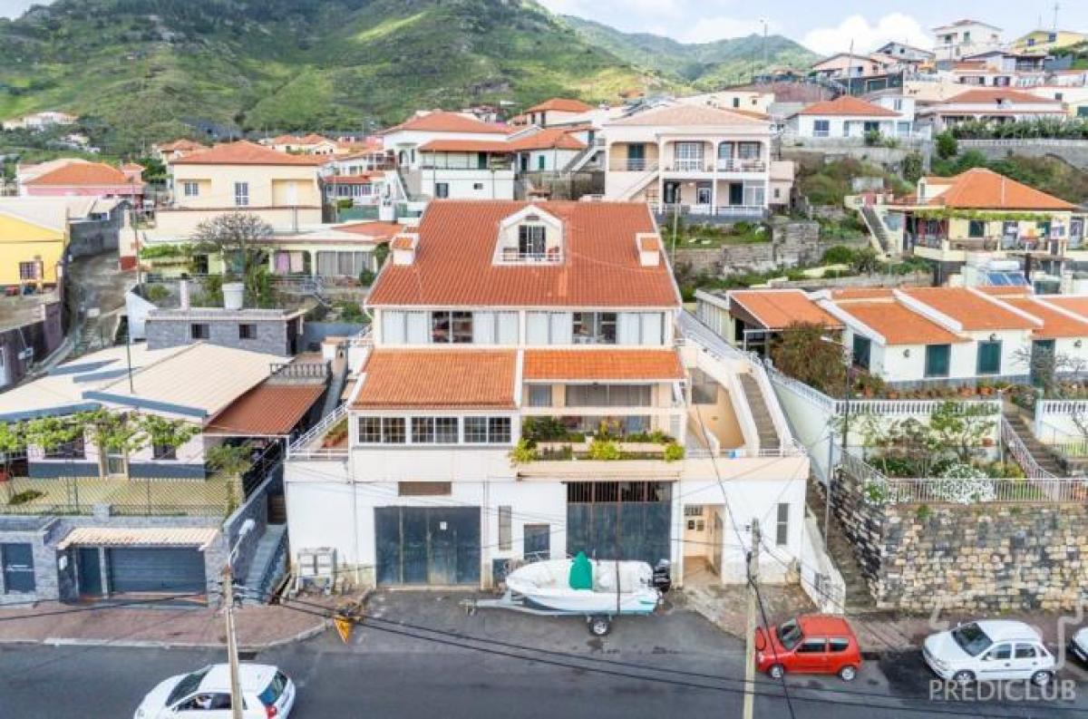 3 bedrooms Apartment in Machico, Portugal No. 651