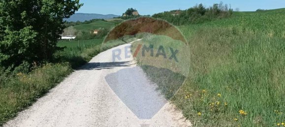 Земельный участок 130000м² в Кастельфранко Пьяндиско, Италия № 82666 13