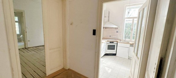 Квартира с 4 комнатами в Дёблинг, Австрия № 104373 6