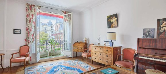 4 bedrooms Apartment in Paris, France No. 336984 12