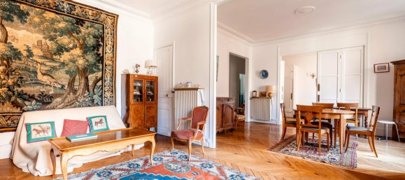 4 bedrooms Apartment in Paris, France No. 336984 9