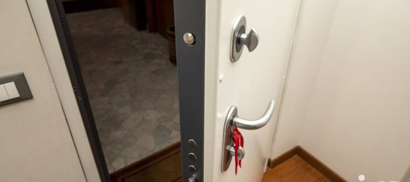 2 Schlafzimmer Wohnung in Genoa, Italy, Nr. 280957 11