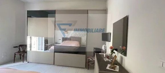 Apartamento de 3 dormitorios en Syracuse, Italy No. 357636 17