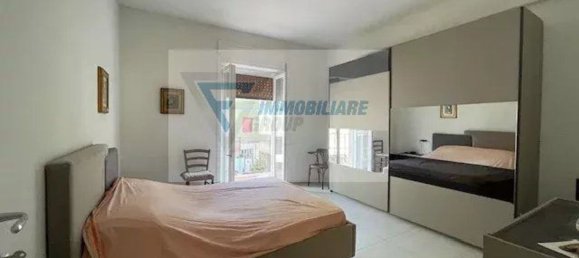 Apartamento de 3 dormitorios en Syracuse, Italy No. 357636 13