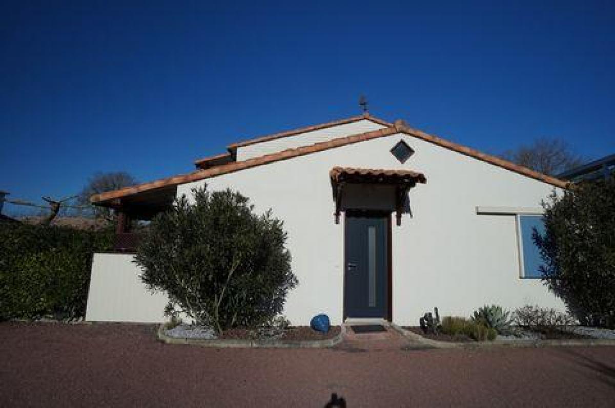 Studio à condo à Royan, France No. 24401