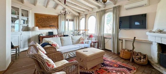 6 bedrooms House in Garrigas, Spain No. 81029 18