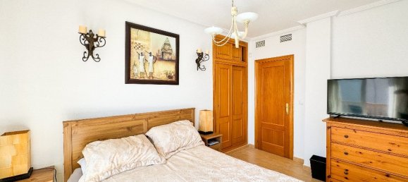 4 غرف نوم فيلا في Punta Prima, Spain رقم 12933 14