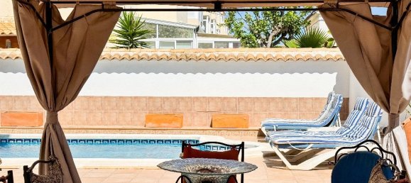 4 غرف نوم فيلا في Punta Prima, Spain رقم 12933 25