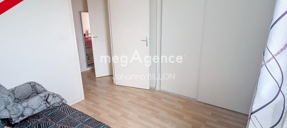 2 bedrooms Apartment in Joue-les-Tours, France No. 52713 7