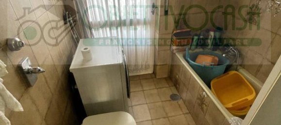 4-salle Appartement à Trezzano sul Naviglio, Italy No. 43504 8